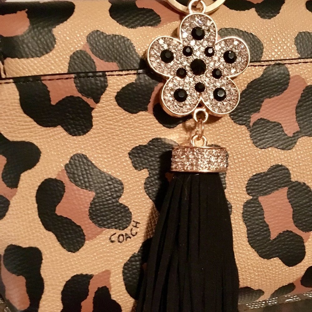 Bag Charm Flower Shape Crystals and Tassel-PINK or BLACK